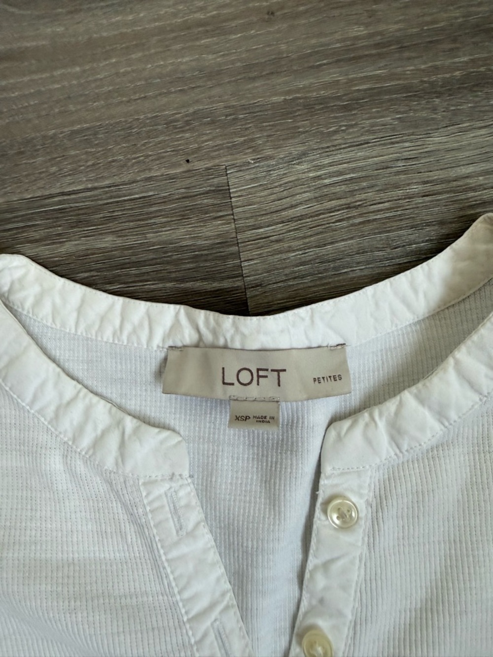 LOFT White Puff-Sleeve Ruffled Henley Top - Picture 3 of 3